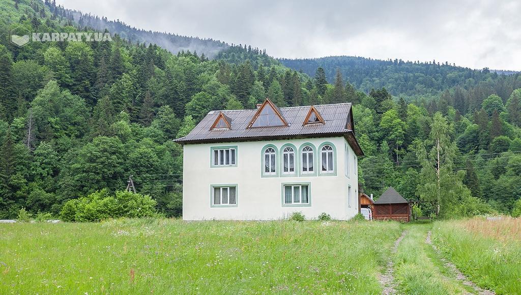 Schedryk Hotel Mykulychyn Buitenkant foto
